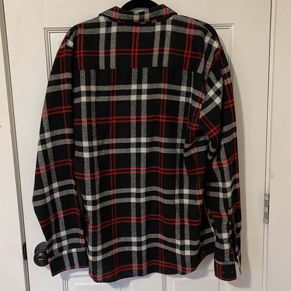 Southhouse men’s large button-down plaid shirt - Picture 2 of 5